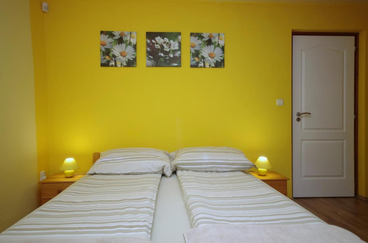 Bodza Apartman Gyula Extérieur photo