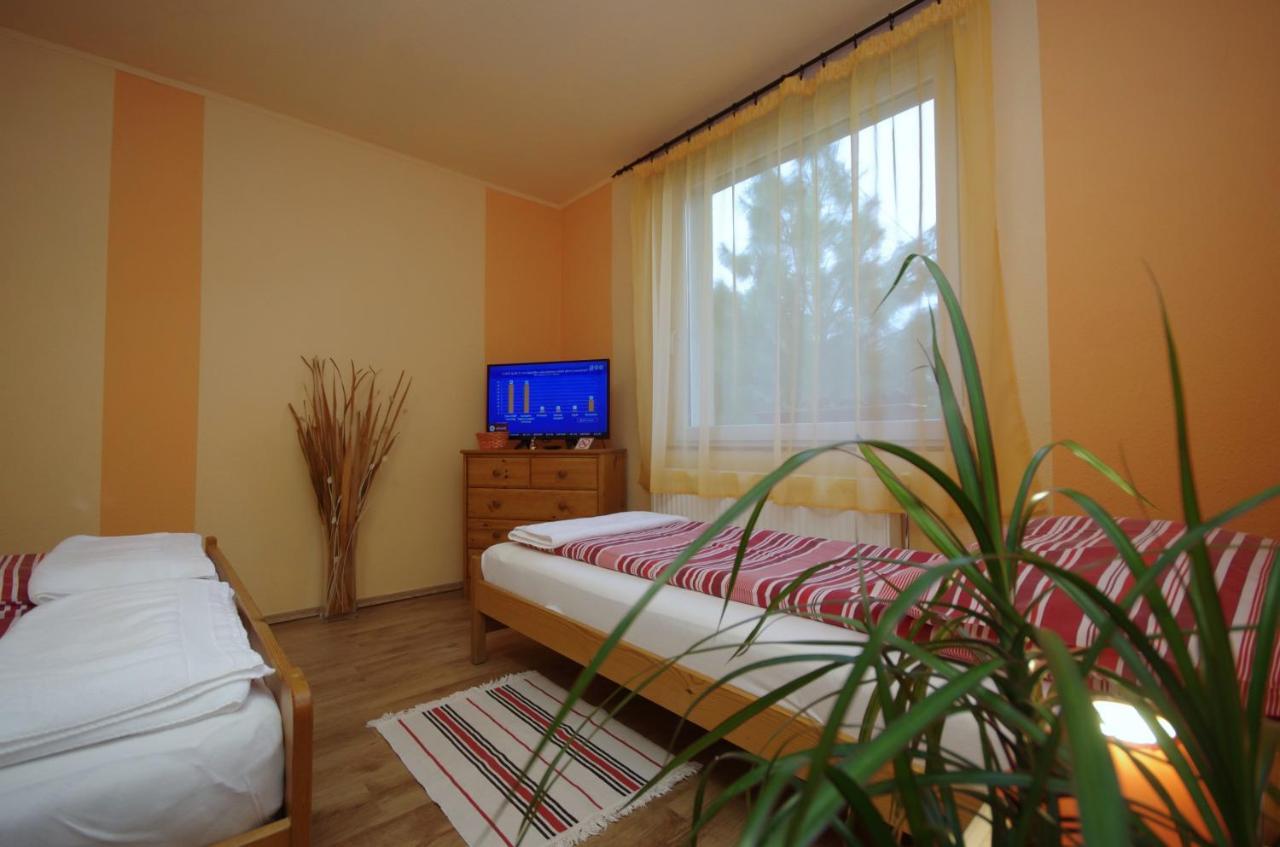 Bodza Apartman Gyula Extérieur photo
