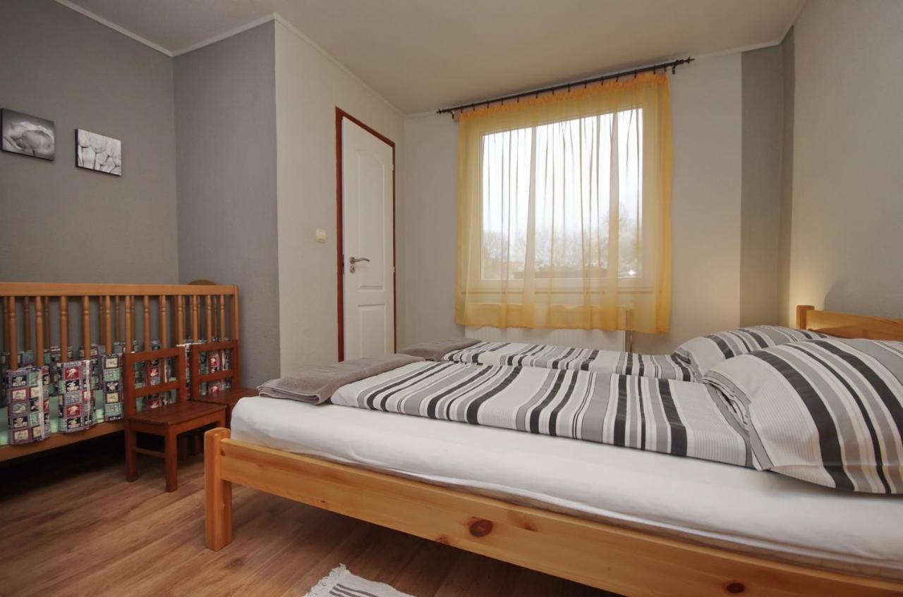 Bodza Apartman Gyula Extérieur photo
